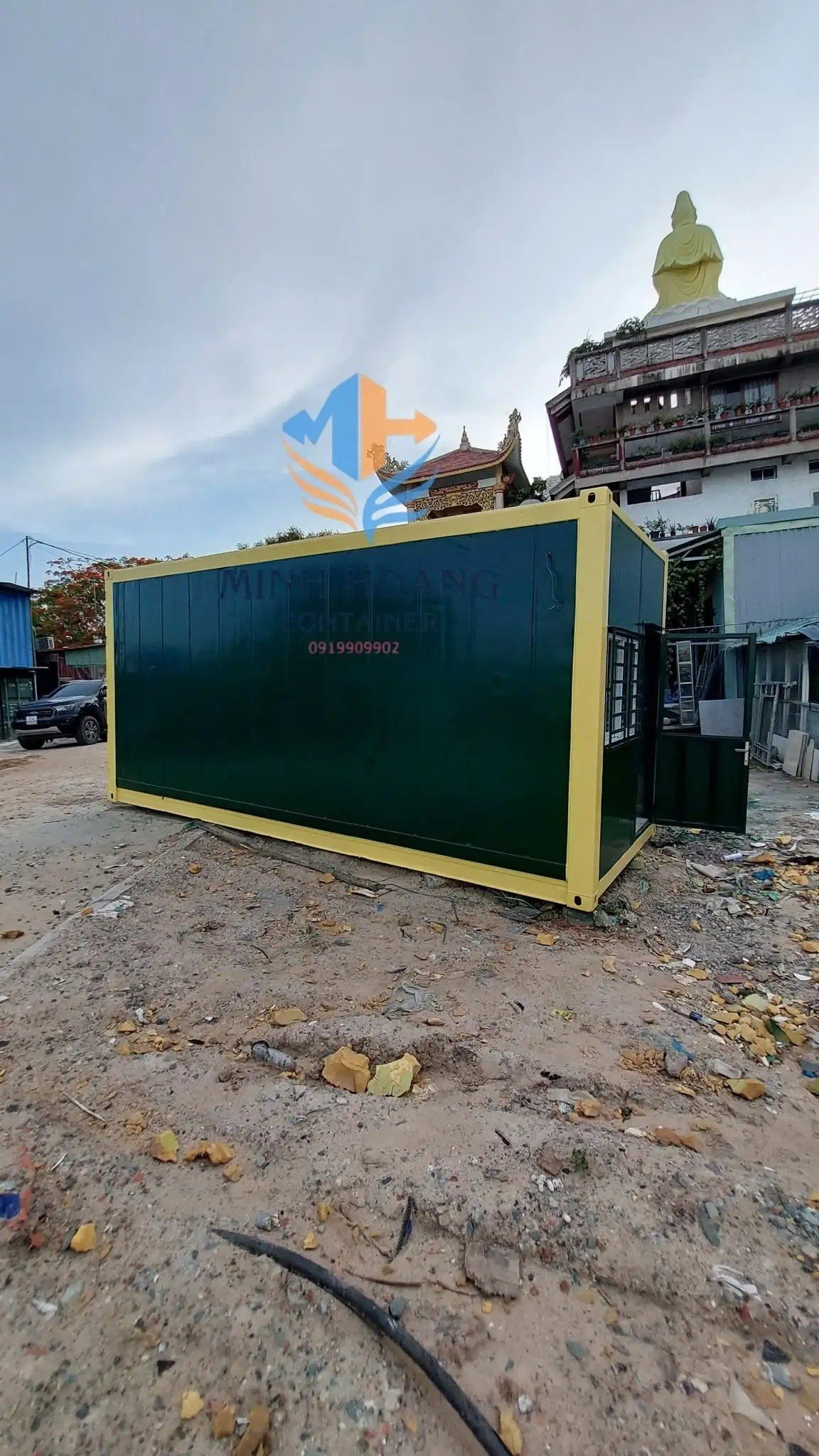 Container Văn Phòng 20 Feet Xanh Lá Viền Vàng Chia 2 Phòng
